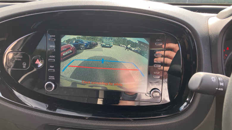 Toyota Aygo X 1.0 VVT-i Edge 5dr Petrol Hatchback